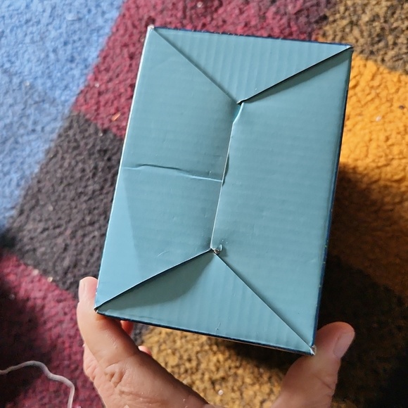 Gugugo Head Planter an Book End ☆ Brand New in box ☆ Super cute ☆ Home Decor - Picture 11 of 13